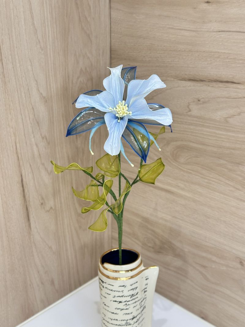 夢幻草-耬斗菜水晶花手作作品
